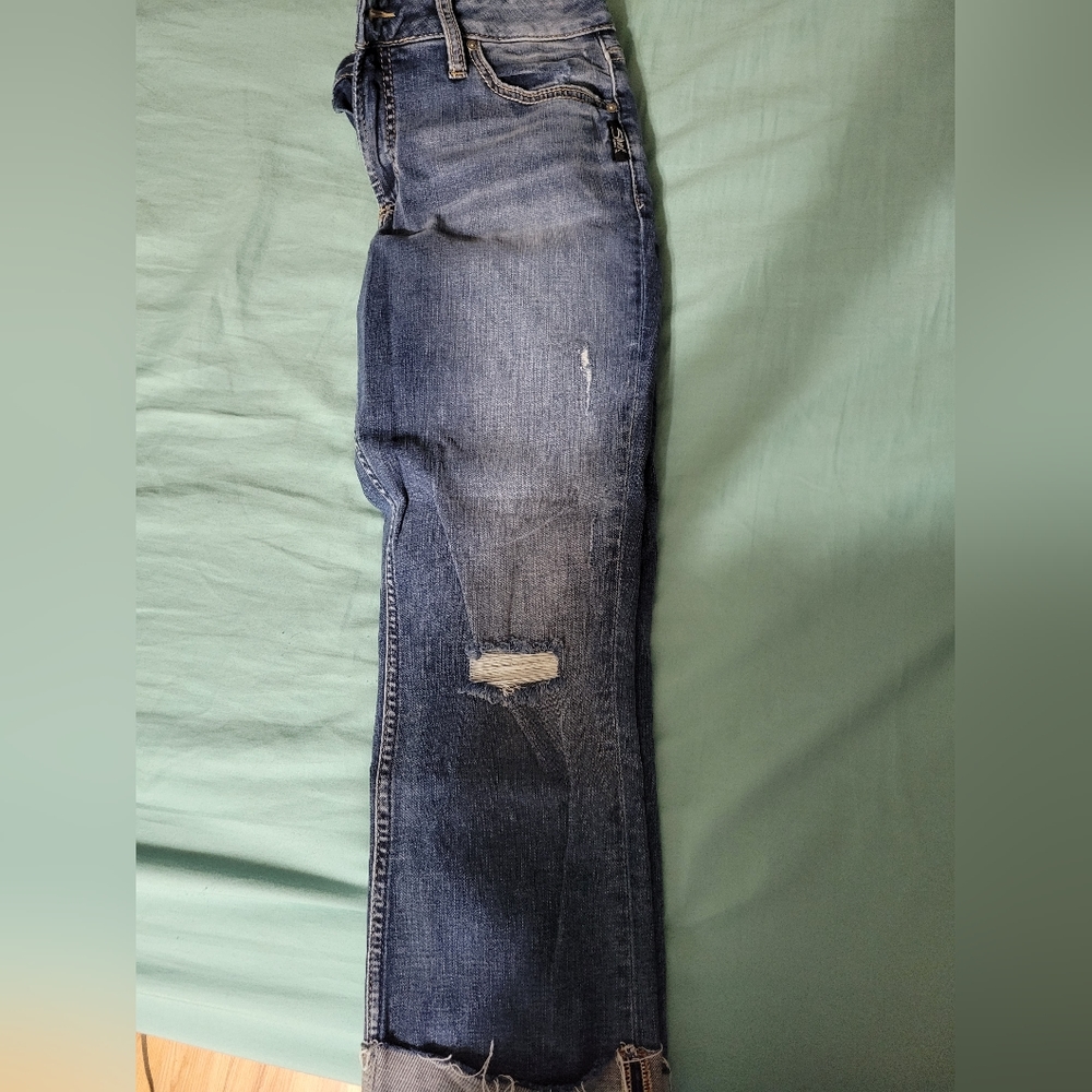 Silver capris - Picture 5 of 5